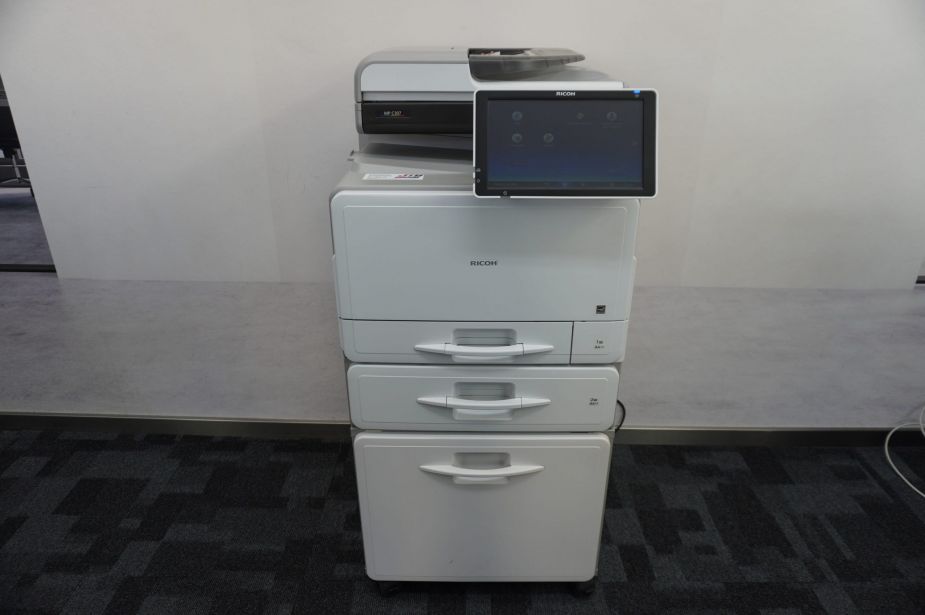 Ricoh MPC307 A4 MFP Farblaserdrucker Kopierer Netzwerkdrucker + Dual-Scanner Fax 2 Kassetten! Nur 38.500 Gesamtseiten!