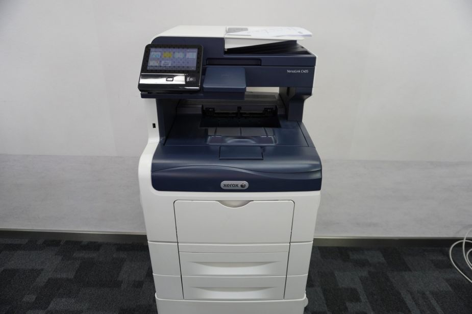 Xerox VersaLink C405dn A4 MFP Farbkopierer + Netzwerkdrucker + Scanner + Fax Nur 11.700 Gesamtseiten