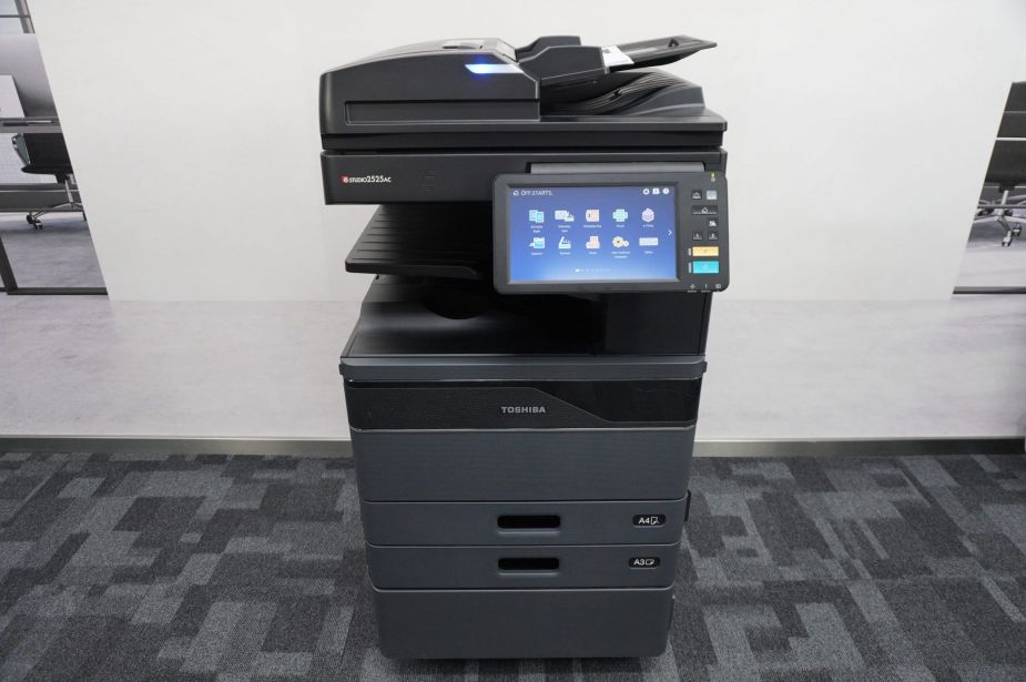 Toshiba eStudio 2525ac A3/A4 Digital-Farbkopierer Scanner Farblaserdrucker Fax