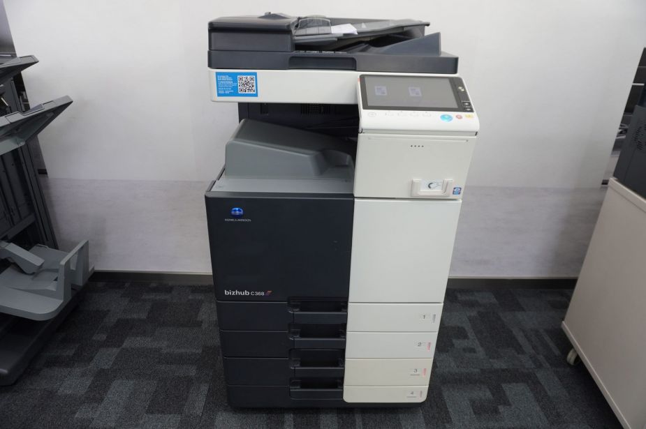 Konica Minolta Bizhub C368 MFP Farblaserdrucker Scanner Kopierer A3 mit 4 Kassetten!