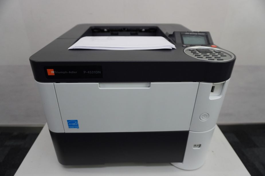 Triumph Adler TA P4531DN Laserdrucker Netzwerk DUPLEX nur 24.200 Seiten!  Toner ca. 16 %!