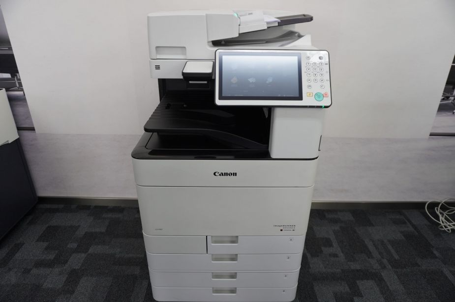 CANON IR Advance C5535i A3/A4 DUAL-ADF Kopierer Dual-Scanner Netzwerkdrucker mit 4 Kassetten!